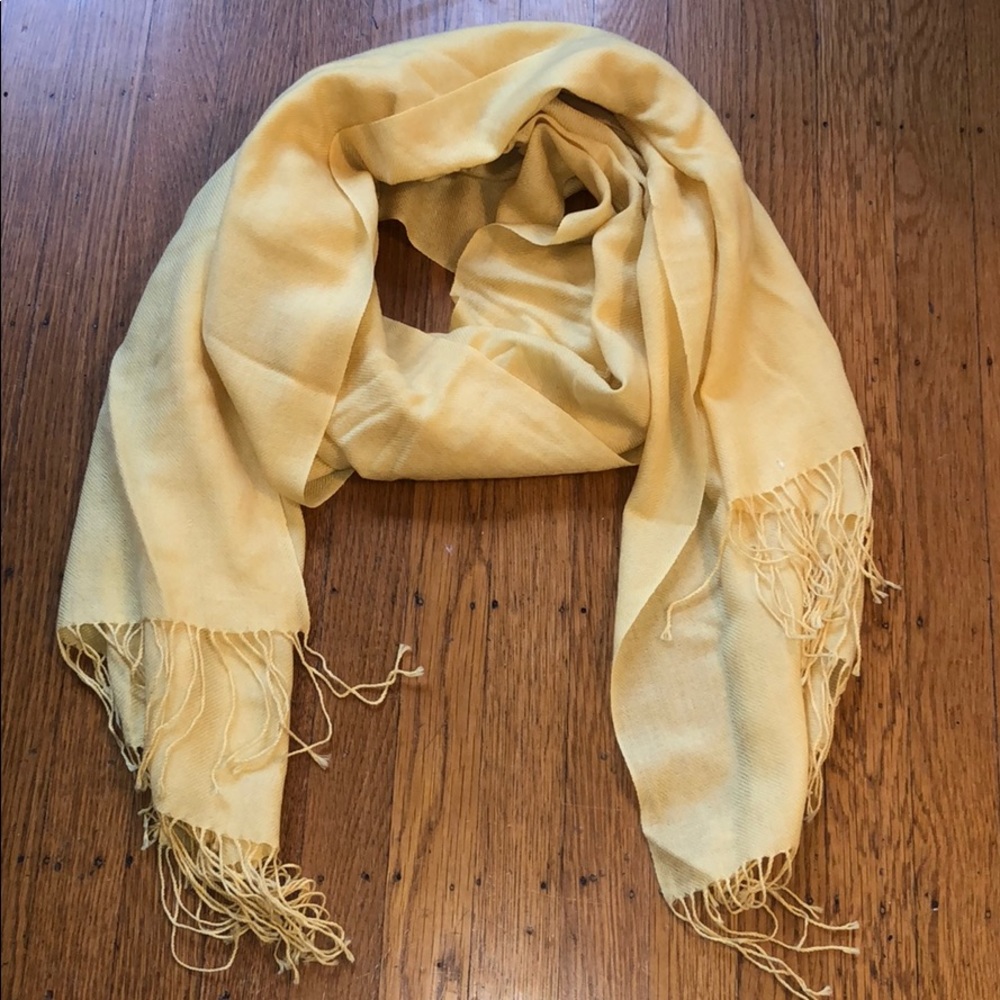 Yellow pashmina wrap